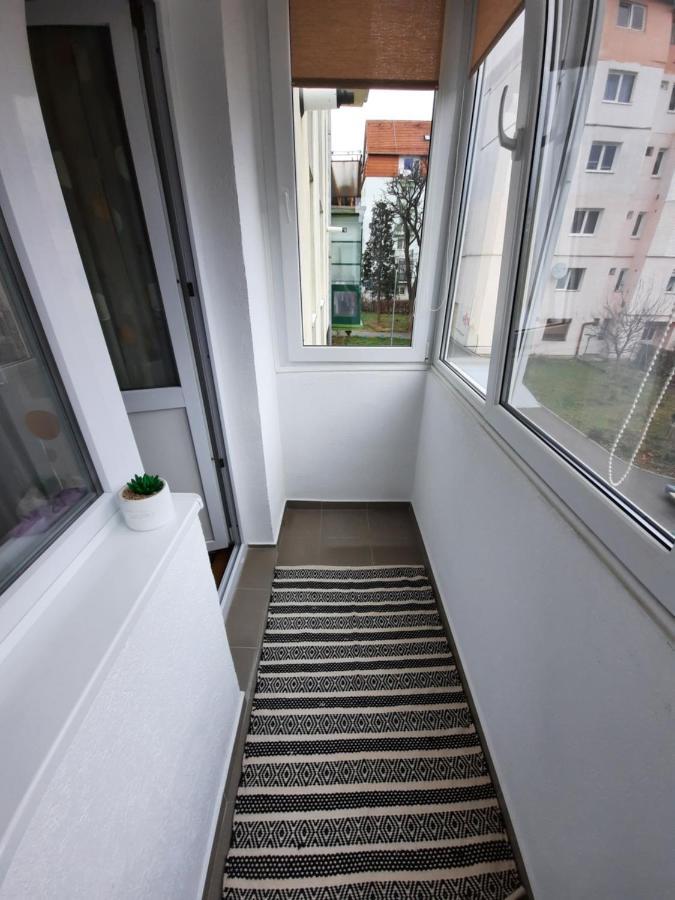 Happy apartament Apartment Sibiu Bagian luar foto