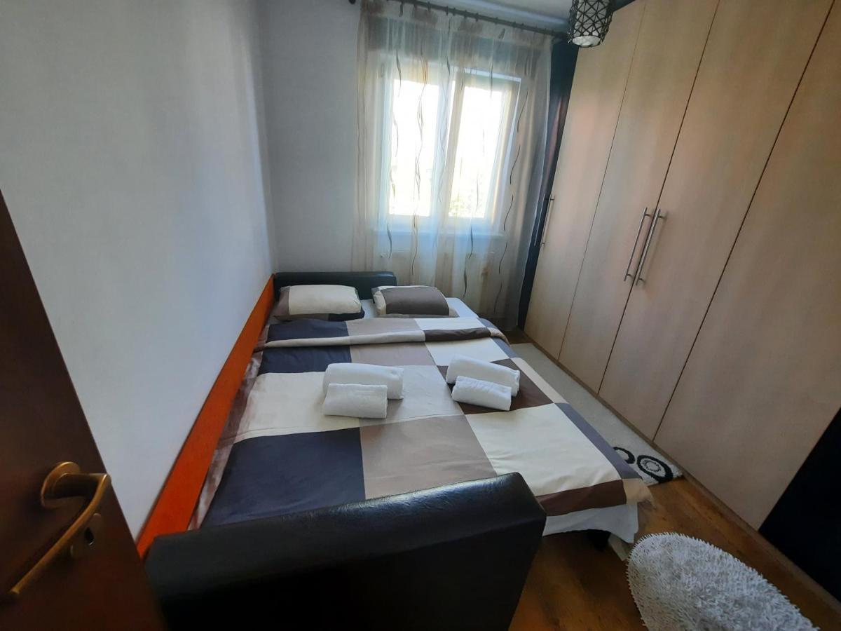 Happy apartament Apartment Sibiu Bagian luar foto